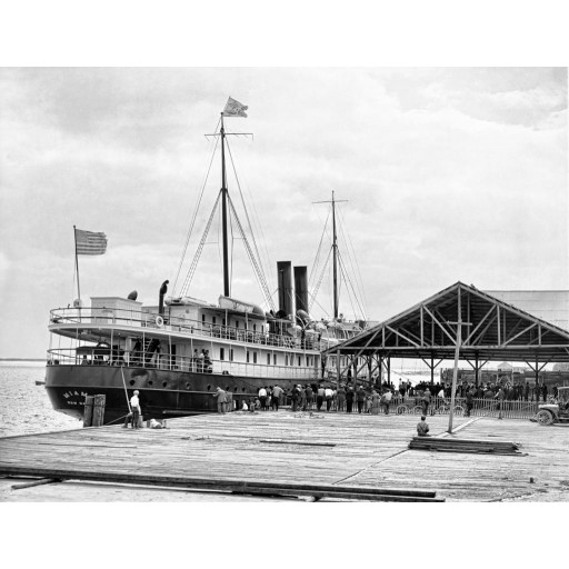 Loading a Steamer for Nassau, c1915