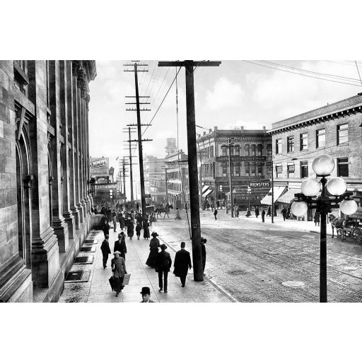 Foot Traffic on Union Street and Third Avenue, c1911