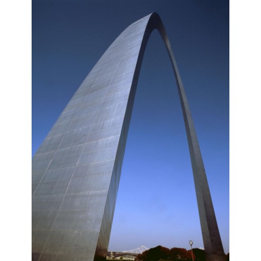 Close-up of the Gateway Arch