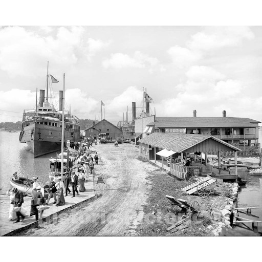 Cleveland, Ohio, Boat Landing on Put-In-Bay, c1904