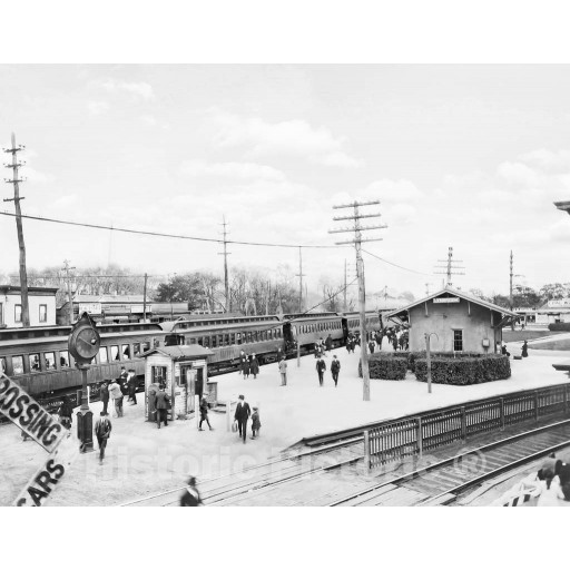 Long Island, New York, Lynbrook Station on the Long Island Railroad, c1920