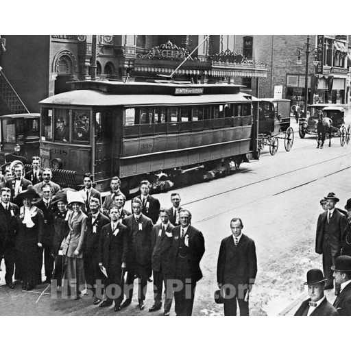 Rochester, New York, Convention Attendees Outside Lyceum Theatre, c1911